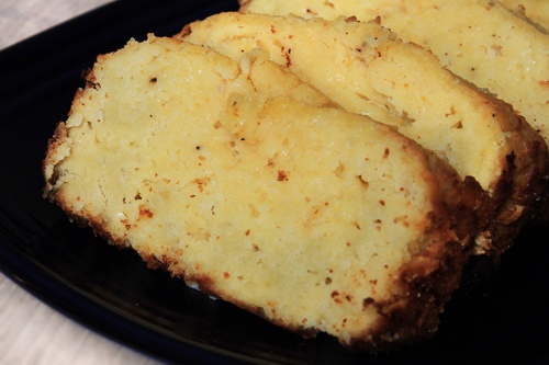 Gluten_Free_Cheesy_Garlic_Coconut_Quick_Bread_recipe_photo